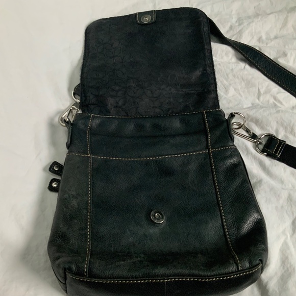 Black Leather Crossbody or Shoulder Bag by Fossil - Picture 6 of 13
